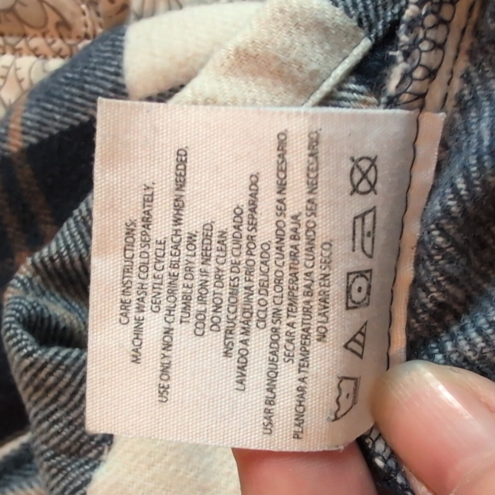 Plaid Button-Up Jacket - Picture 9 of 9